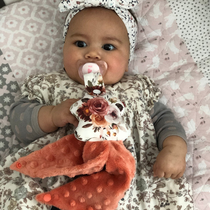 Versatile Cuddly - Vintage Roses