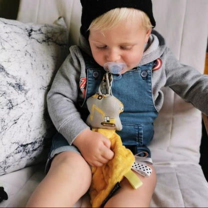 Versatile Cuddly - Little Yellow Digger